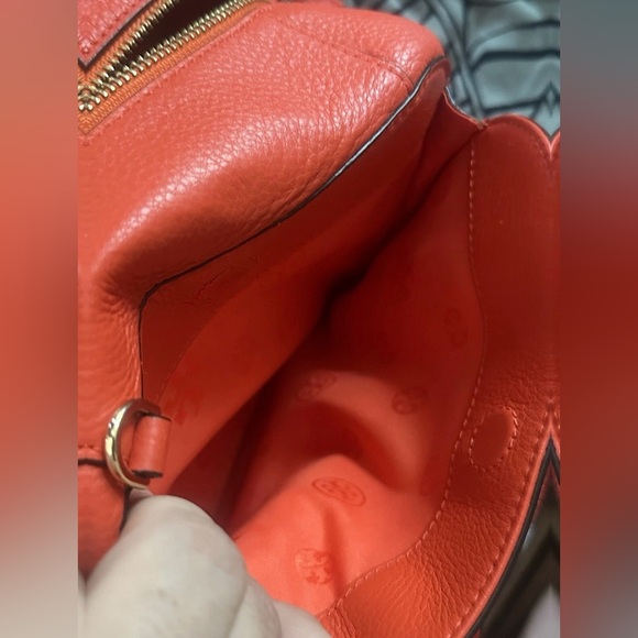 Tory Burch Vibrant Satchel - Picture 11 of 14